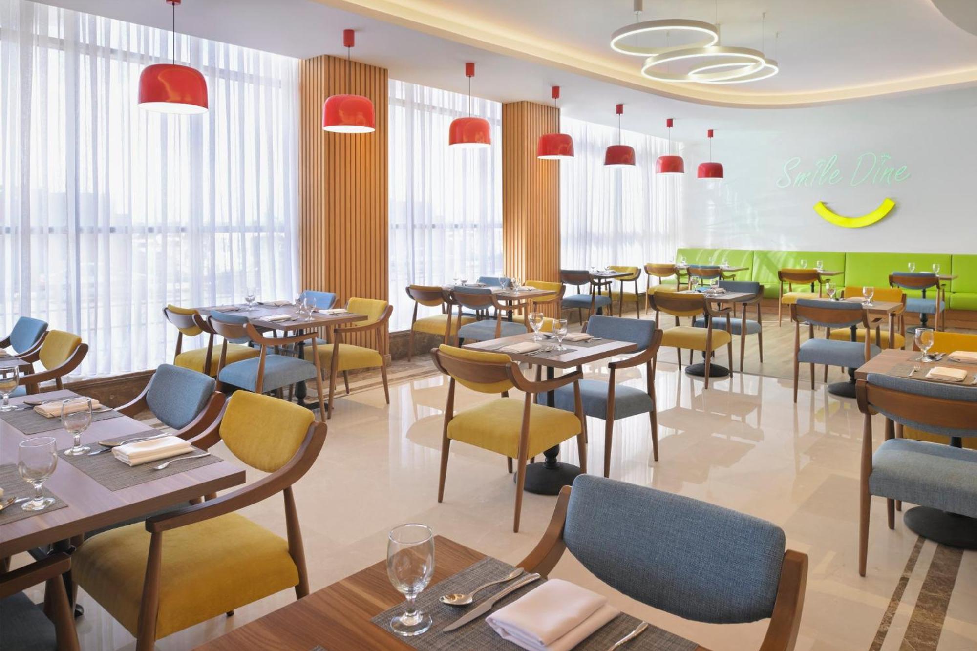 Holiday Inn Jeddah Corniche By Ihg Buitenkant foto